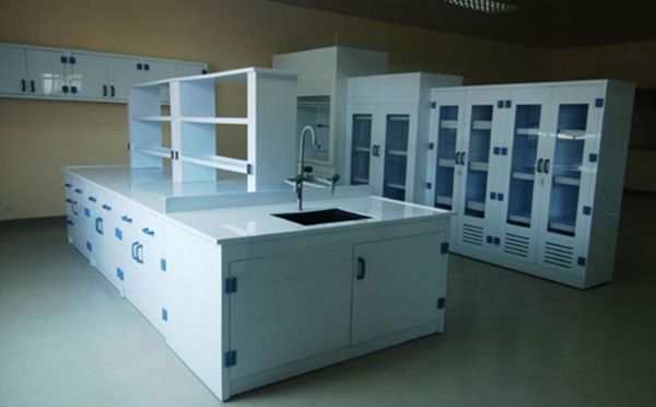 如何选购到优质的PP实验台?